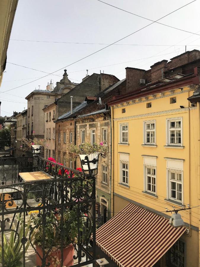Центр площа Ринок Apartment Лвив Екстериор снимка